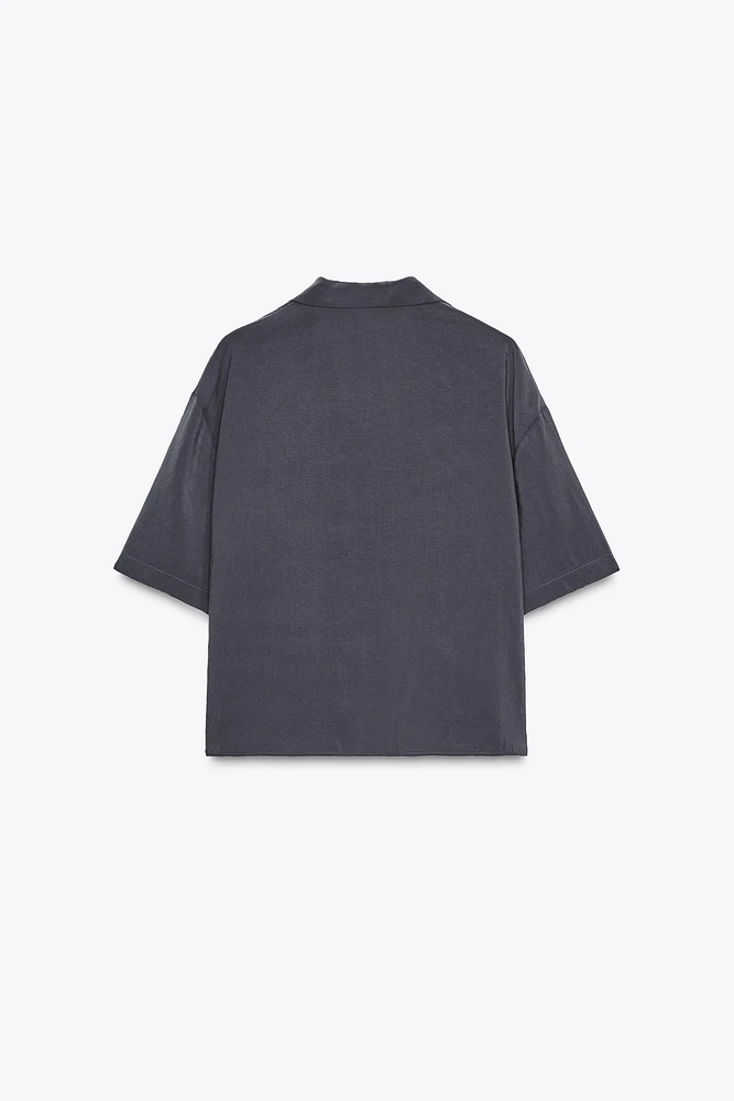 FLOWY SHORT SLEEVE SHIRT