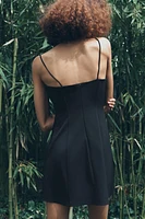 ROBE COURTE EN CRÊPE