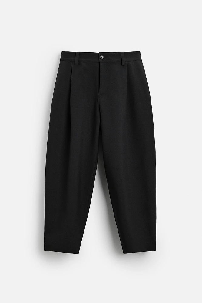 PLEATED BALLOON FIT PANTS