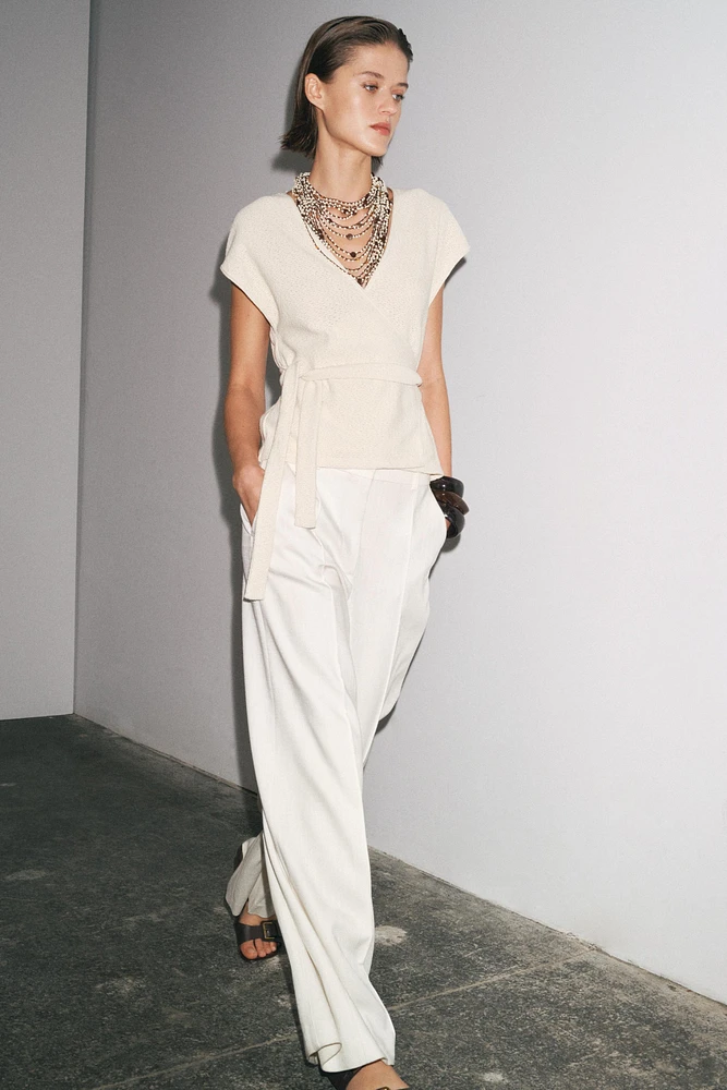 RUSTIC WRAP TOP