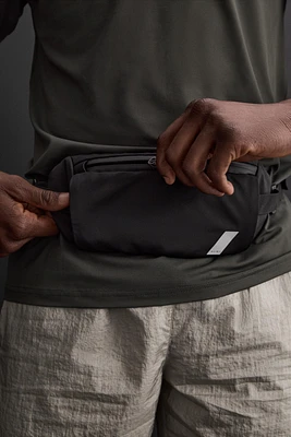 TECHNICAL SPORT BELT BAG