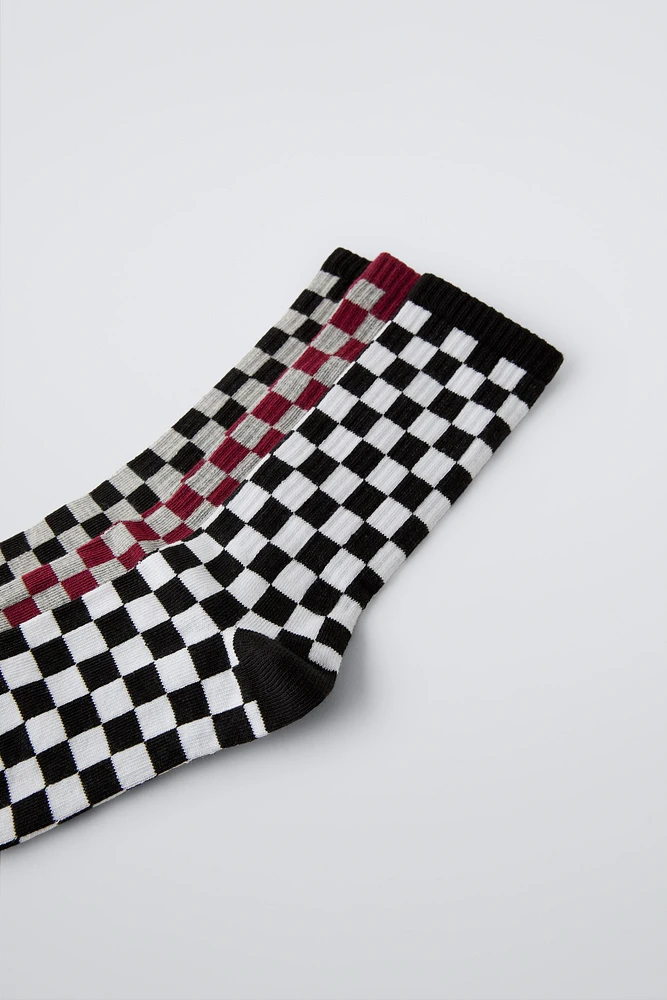 THREE-PACK OF CHECKERBOARD CREW SOCKS