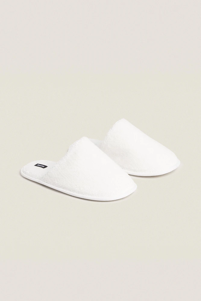TERRYCLOTH SLIPPERS WITH PIPING