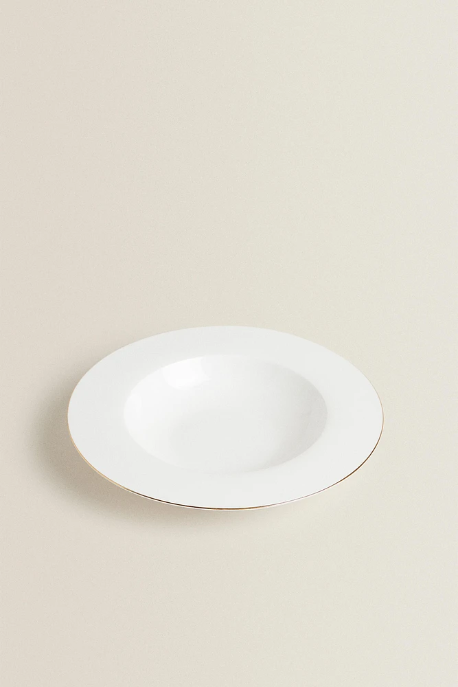 RIMMED BONE CHINA SOUP PLATE