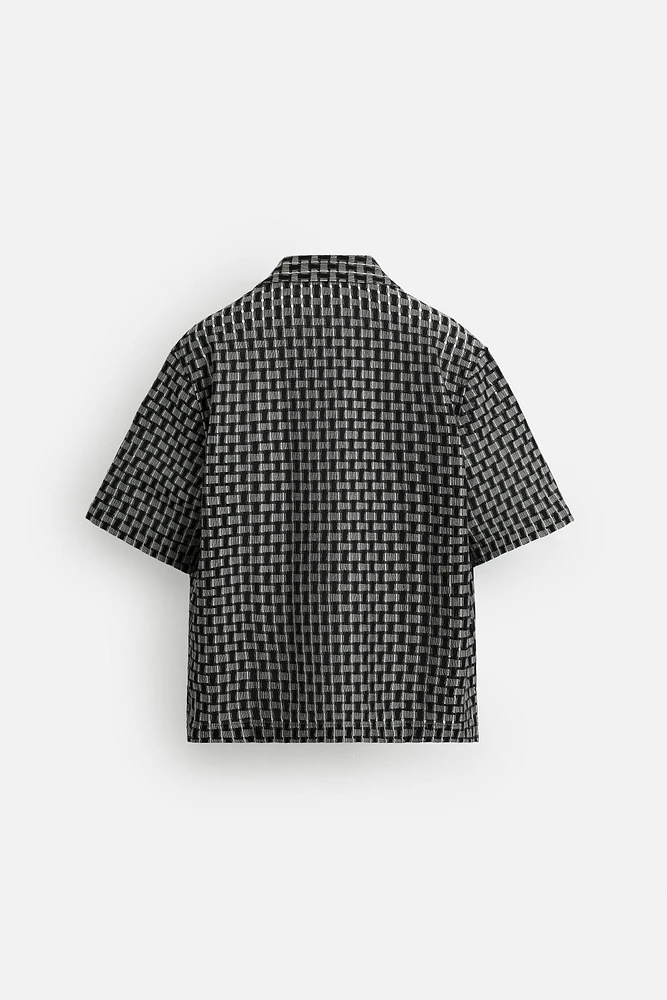 TEXTURED SHIRT