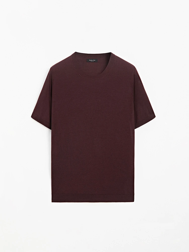 Short sleeve fine knit sweater