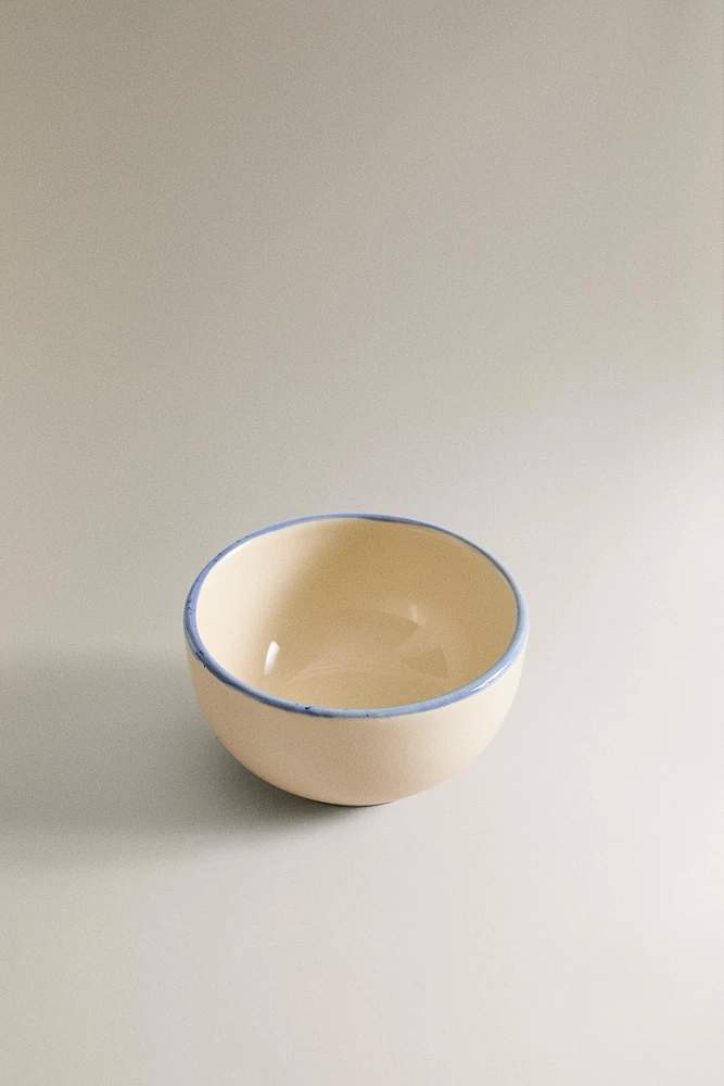 STONEWARE APPETIZER BOWL WITH RIM DETAIL