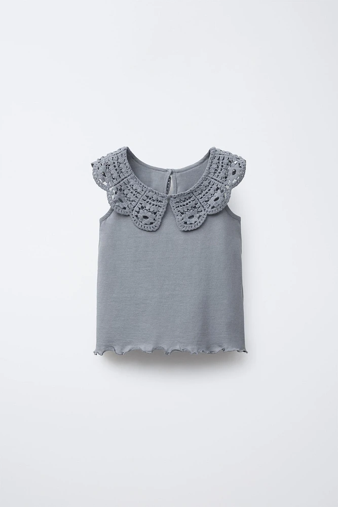 CROCHET COLLAR T-SHIRT