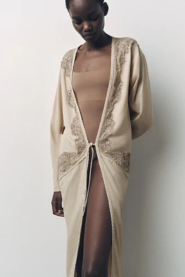 KIMONO LONG BRODÉ AVEC FANTAISIE
