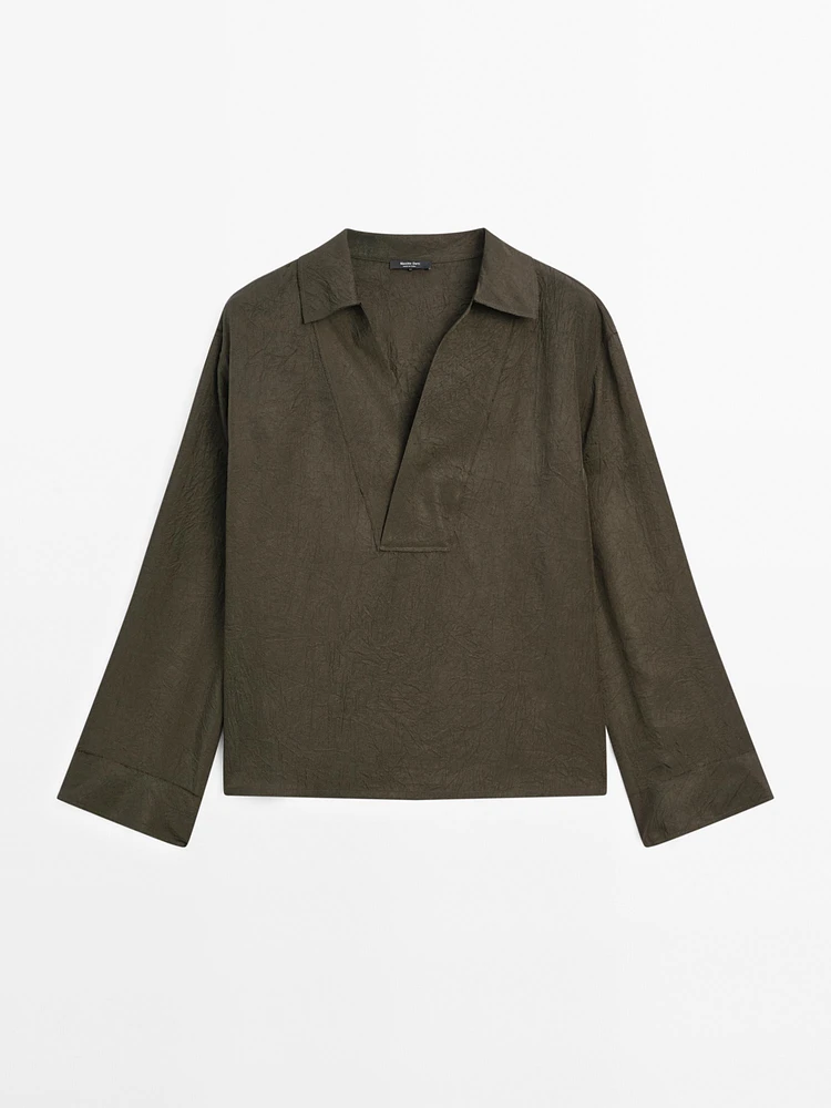 Blouse fluide à col polo