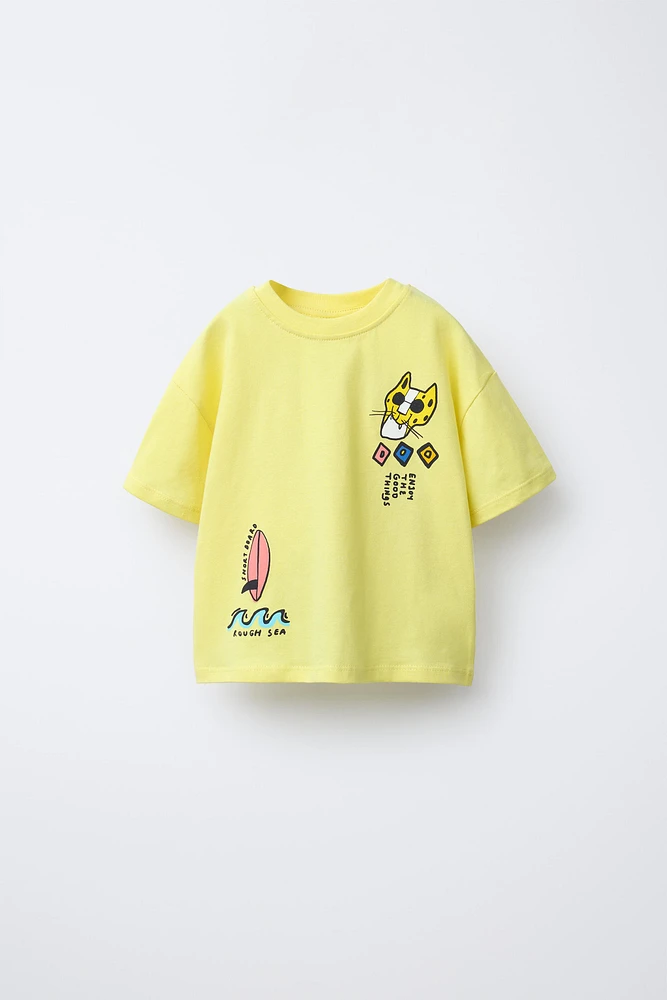 T-SHIRT IMPRIMÉ