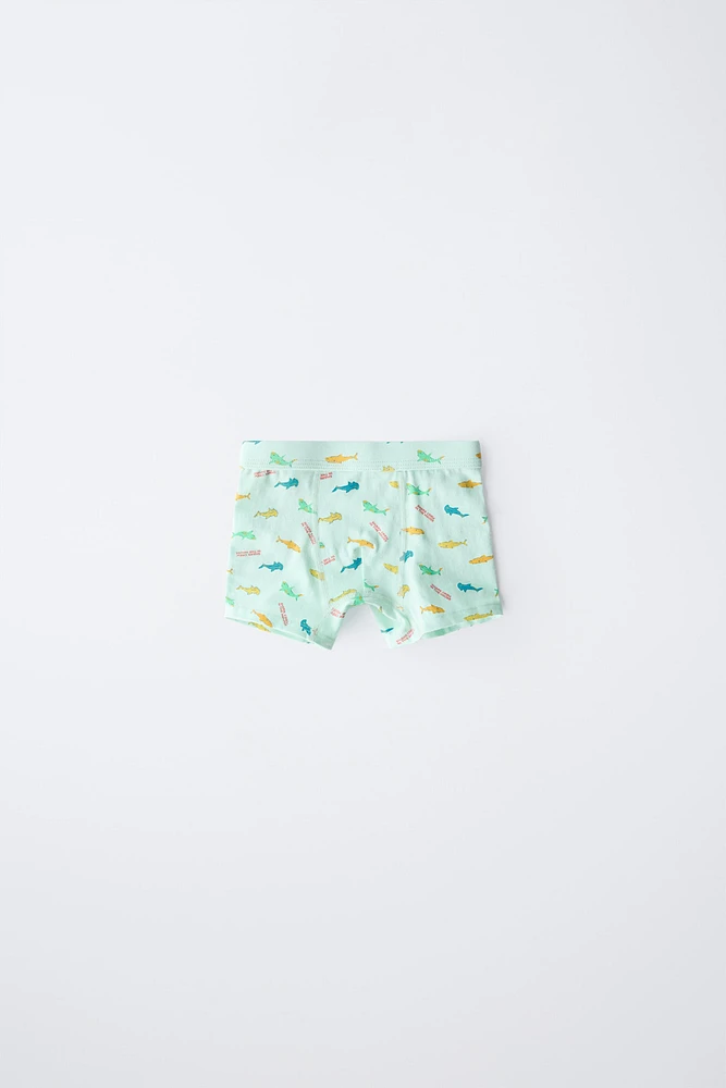 3-6 ANS/ LOT DE CINQ BOXERS REQUINS