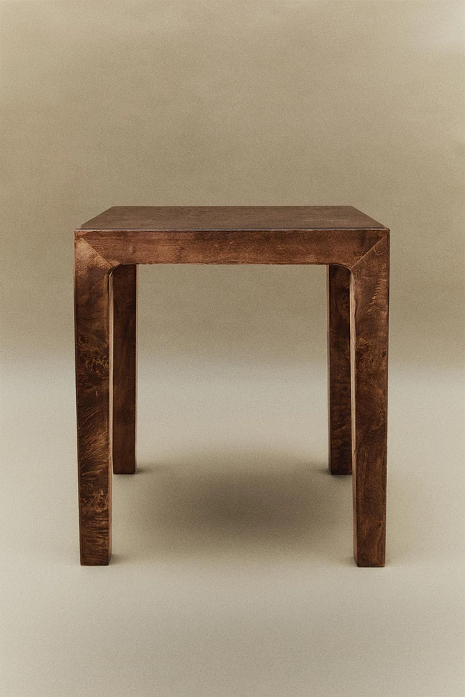 TABLE D’APPOINT BOIS FONCÉ