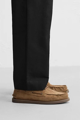 LEATHER BOAT SHOES