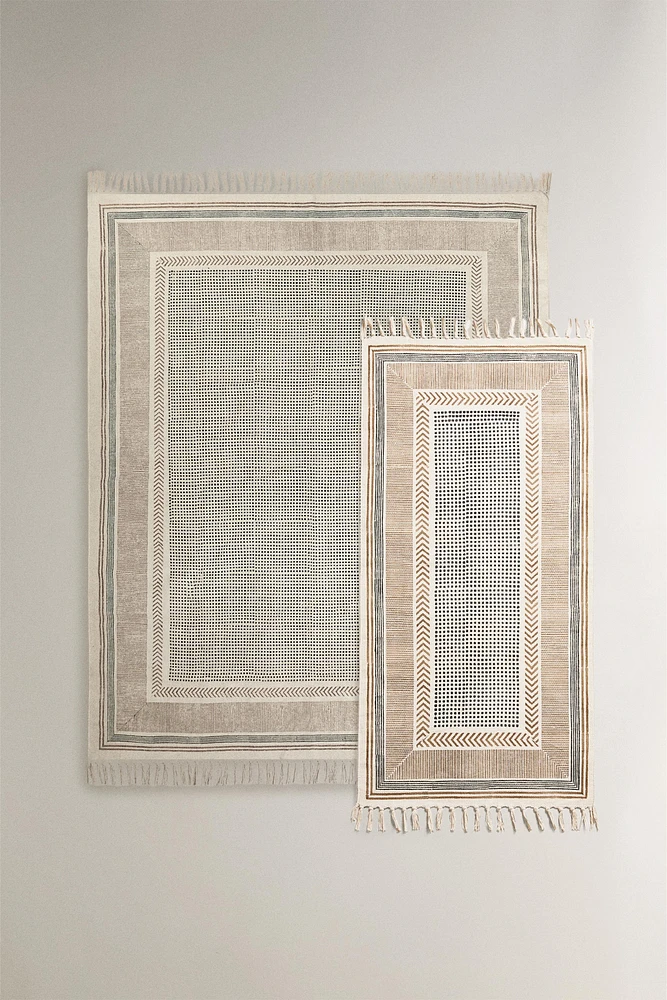 RECTANGULAR COTTON AREA RUG WITH FRINGING