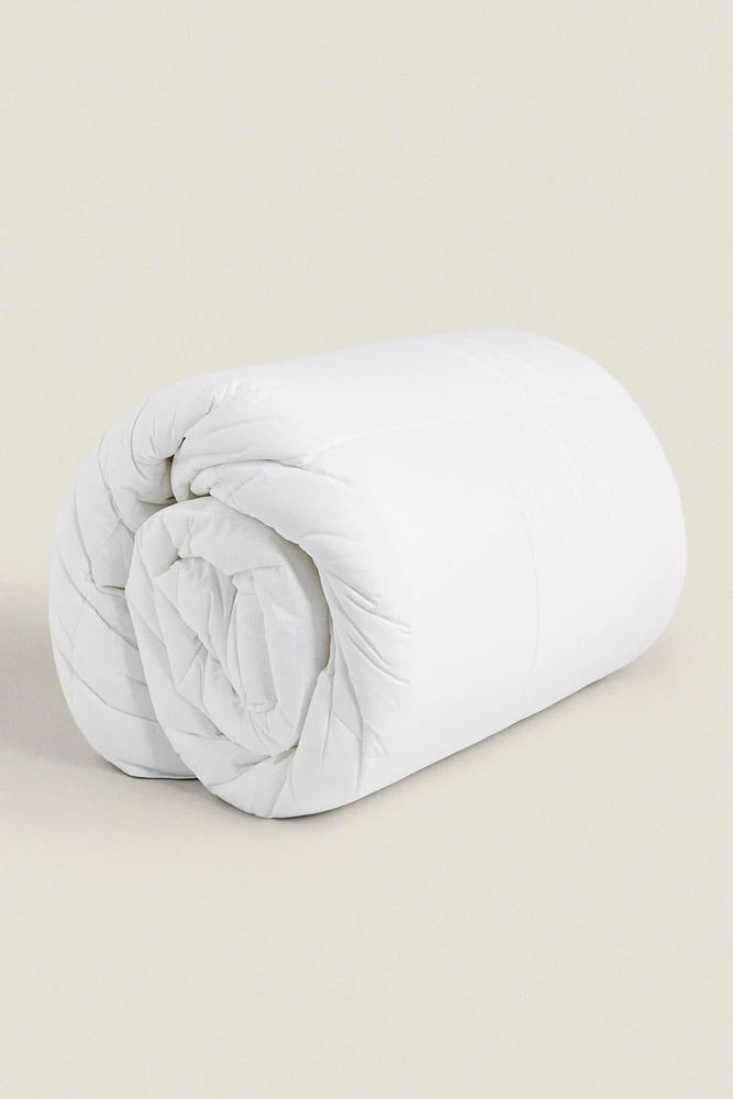 COUETTE QUATRE SAISONS (150 GXM² + 300 GXM²)