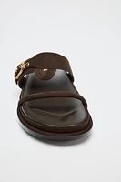 BUCKLE SANDALS
