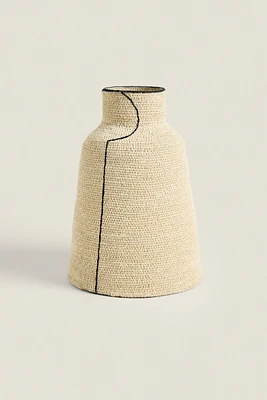 TALL SEAGRASS VASE WITH LINE