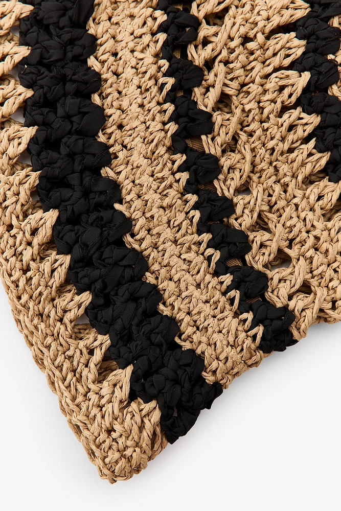 CONTRAST BRAIDED BUCKET HAT