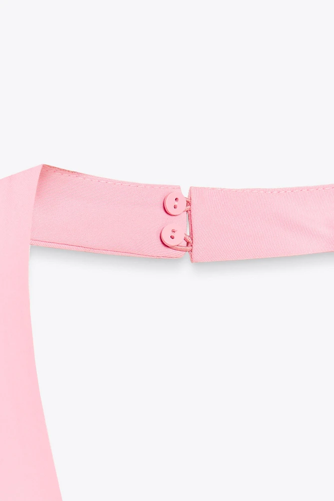 ROBE MI-LONGUE AVEC ENCOLURE AMÉRICAINE