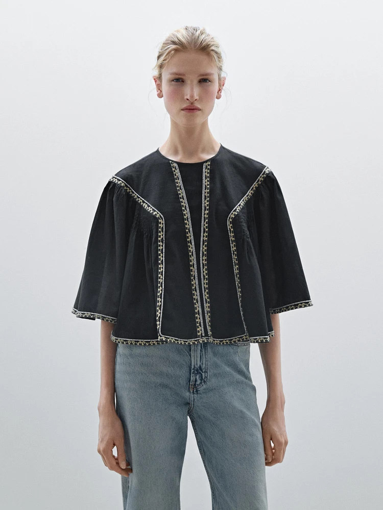 Blouse fluide avec broderies