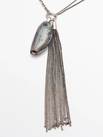 Contrast ceramic necklace