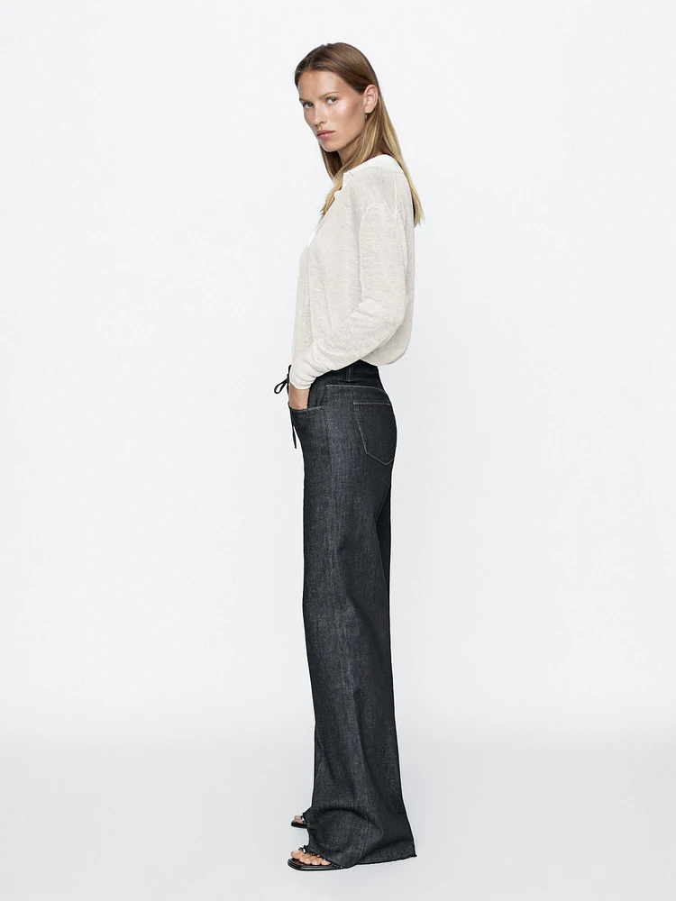 Flared high-waist jeans