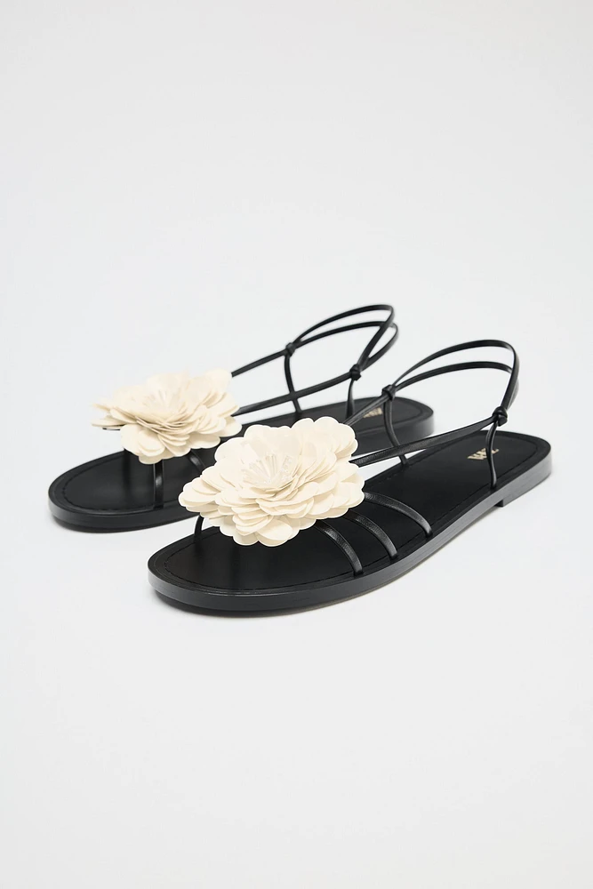 FLAT SANDALS WITH FLOWER