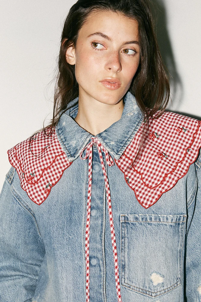GINGHAM EMBROIDERED COLLAR