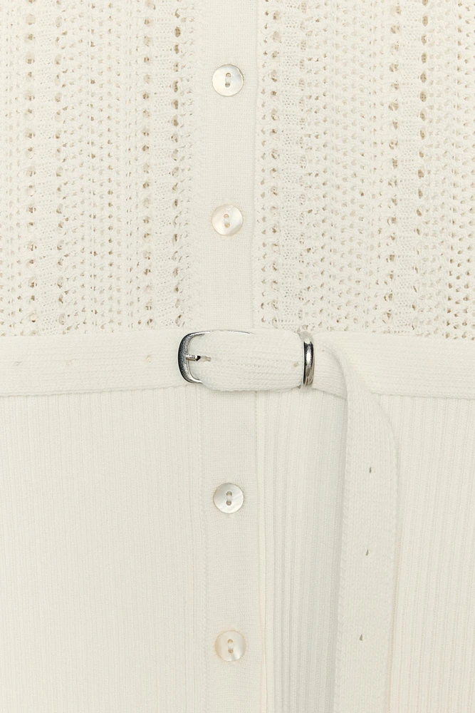 GILET EN MAILLE POINTELLE CEINTURE