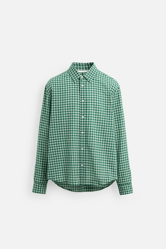 CHEMISE AVEC STRUCTURE À CARREAUX