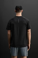 TEXTURED TRAINING T-SHIRT