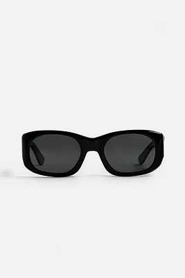 OVAL SUNGLASSES