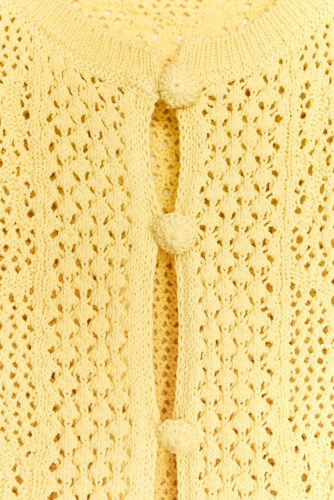 TOP EN MAILLE CROCHET