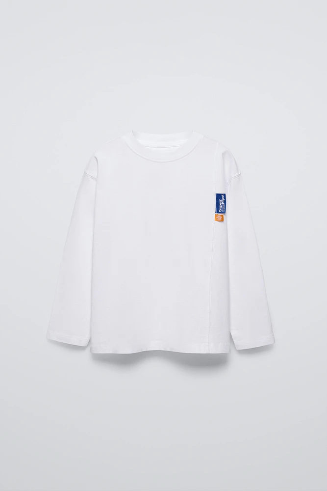 LABEL T-SHIRT