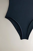 MAILLOT DE BAIN PLAGE DÉCOLLETÉ CŒUR