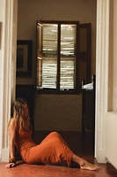 ROBE LONGUE DRAPÉE À PLIS