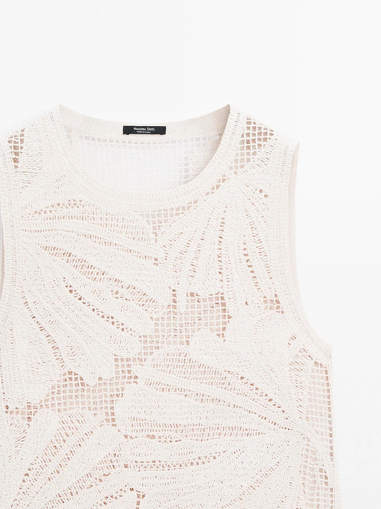 Top en crochet ajouré à fleurs