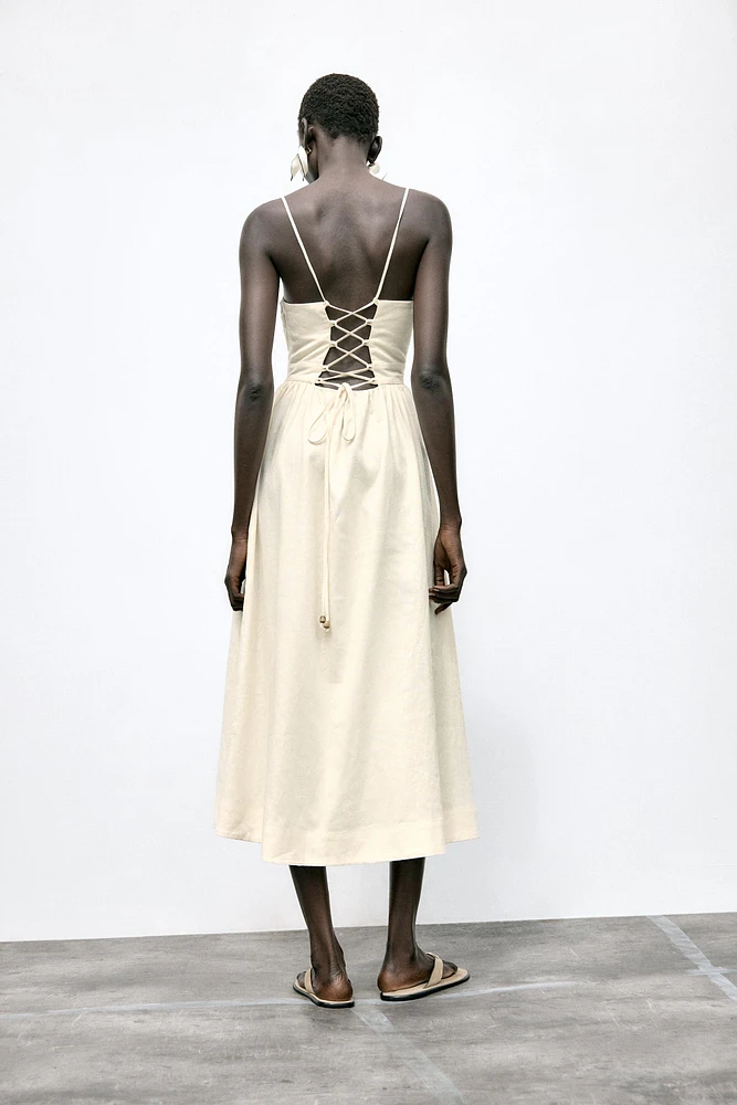 ROBE MIDI AVEC LIN BRETELLES FANTAISIE