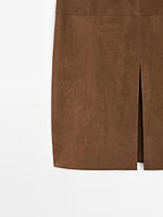 Jupe midi en cuir effet daim