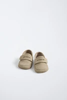 MOCASSINS EN CUIR