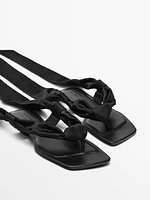 Sandales plates avec nœud en satin - Limited Edition