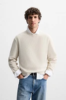 BASIC TEXTURED KNIT SWEATER