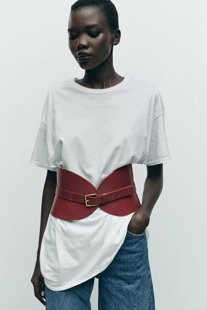 CEINTURE LARGE EN CUIR