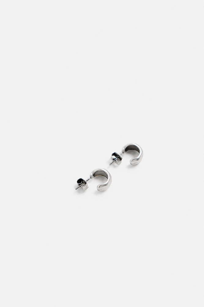 HOOP EARRINGS