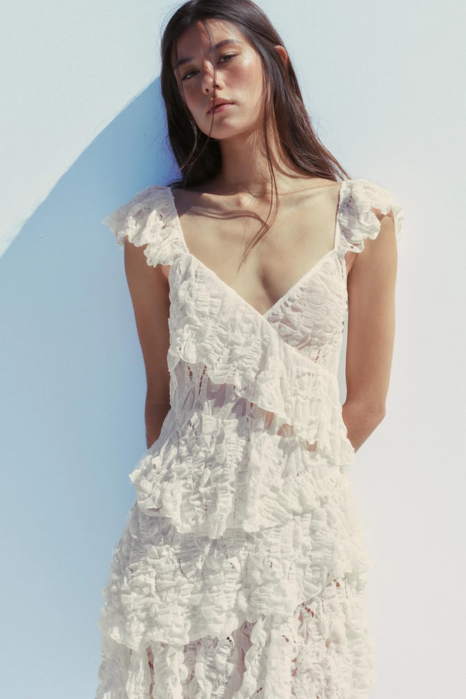 ROBE VOLANTS DENTELLE