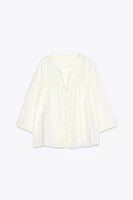 EMBROIDERED WIDE SLEEVE BLOUSE