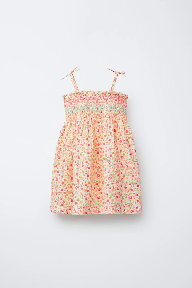 ROBE À BRETELLES ET ÉLASTIQUES FLEURS
