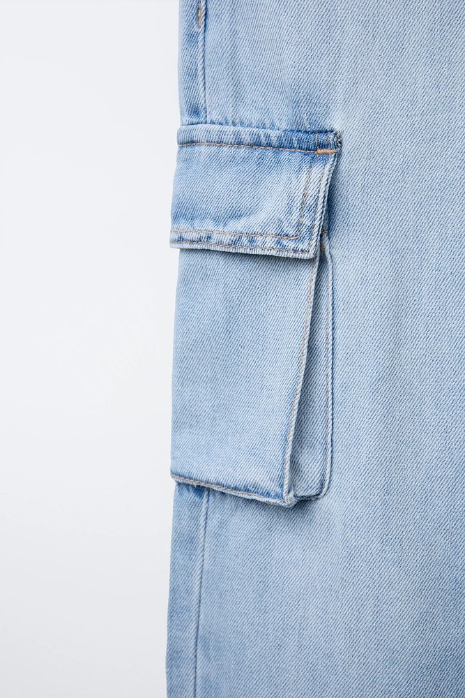 FLOWY CARGO JEANS