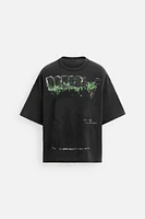 T-SHIRT EN MAILLE À IMPRIMÉ DÉLAVÉ
